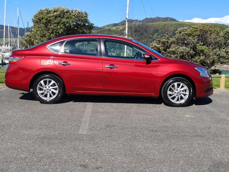 2016 Nissan Pulsar ST, photo 2
