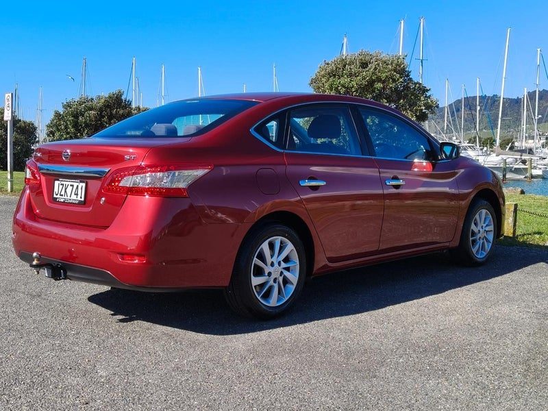 2016 Nissan Pulsar ST, photo 3