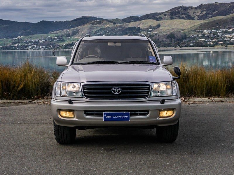 2002 Toyota Land Cruiser VX Limited, photo 2