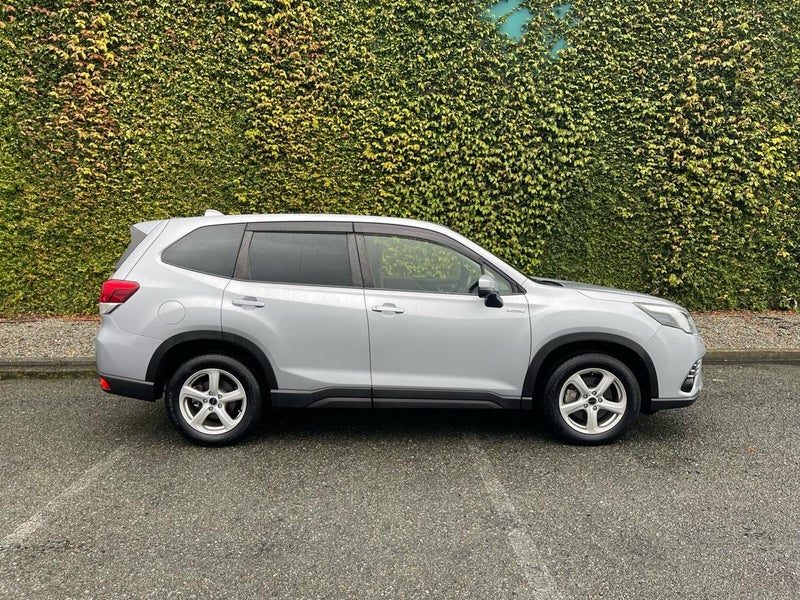 2022 Subaru Forester Hybrid, photo 2