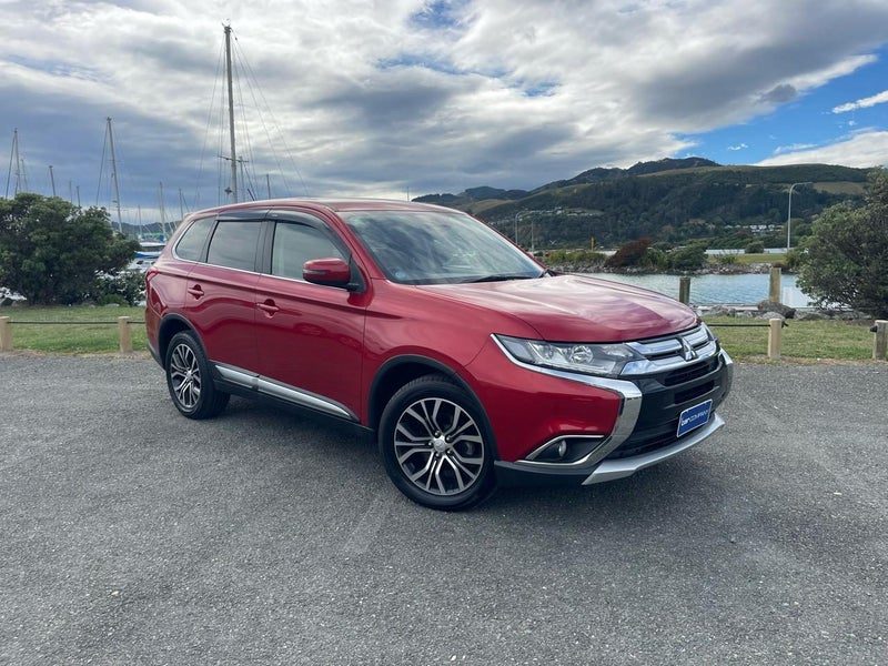 2016 Mitsubishi Outlander 7 Seater