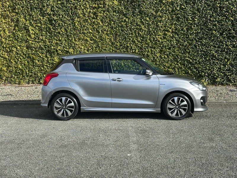 2017 Suzuki Swift RS, photo 2