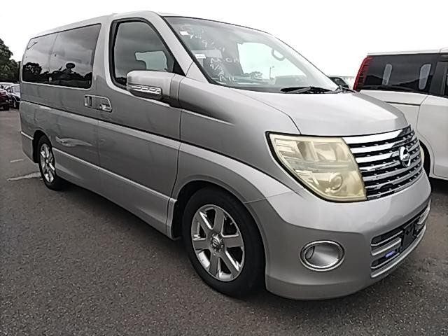 2005 Nissan Elgrand Highway Star