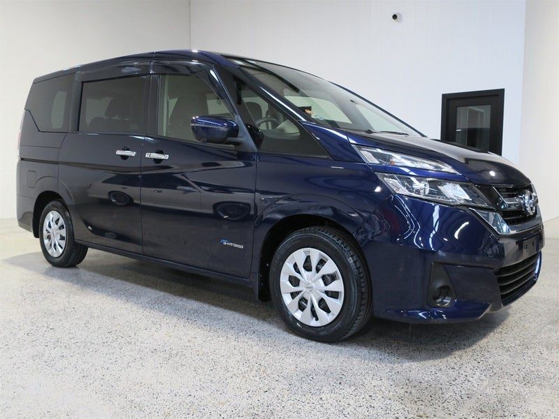 2017 Nissan Serena Hybrid