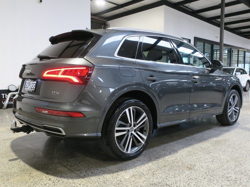 2017 Audi Q5 S-Line, photo 2