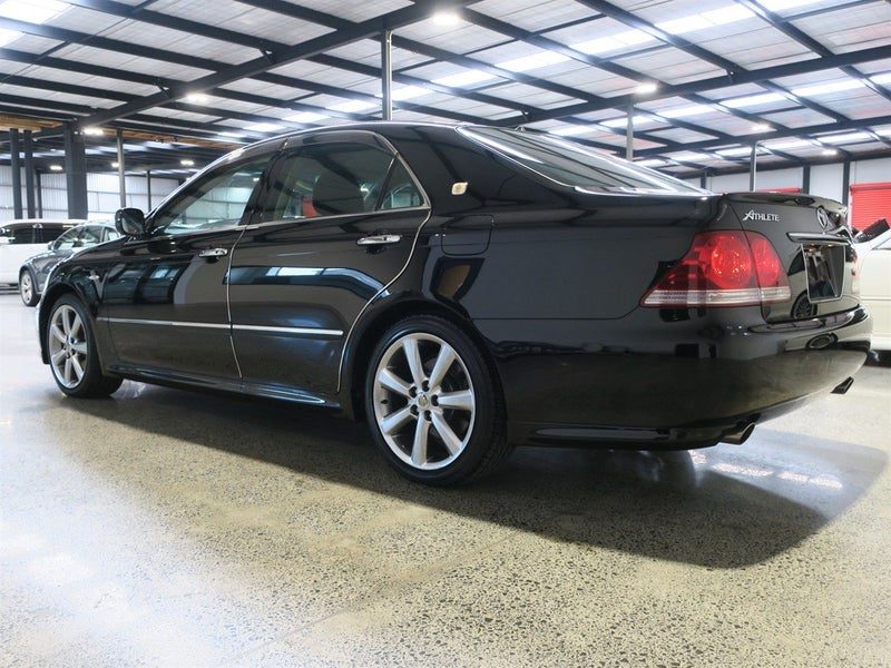 2004 Toyota Crown Athlete, photo 3