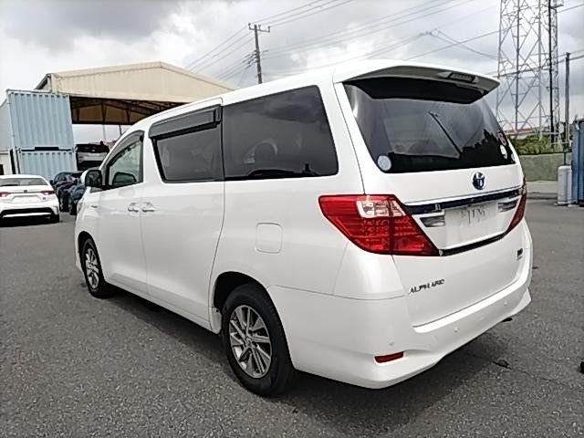 2014 Toyota Alphard Hybrid, photo 3