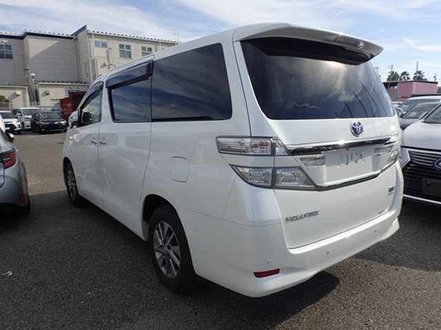 2012 Toyota Vellfire Hybrid, photo 3