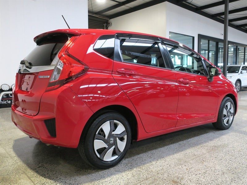 2013 Honda Fit Hybrid, photo 2