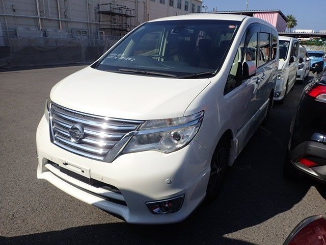 2016 Nissan Serena Highway Star, photo 2