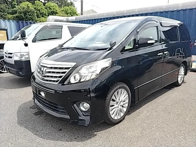 2013 Toyota Alphard