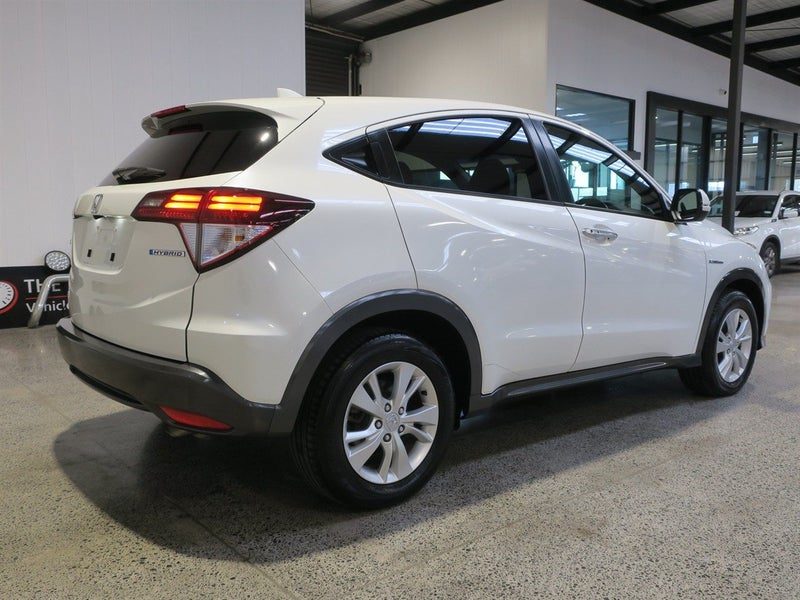 2015 Honda Vezel Hybrid, photo 2