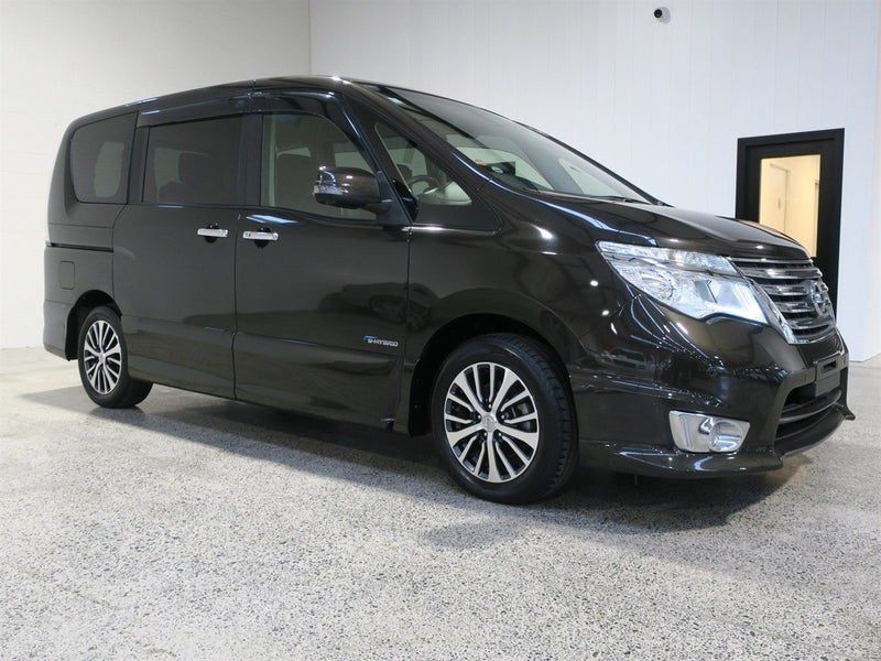 2014 Nissan Serena Highway Star