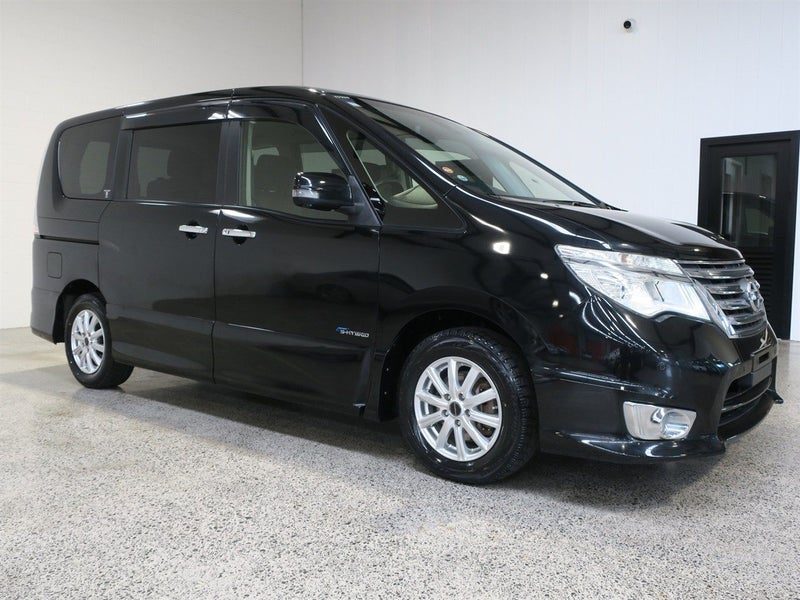 2014 Nissan Serena Highway Star