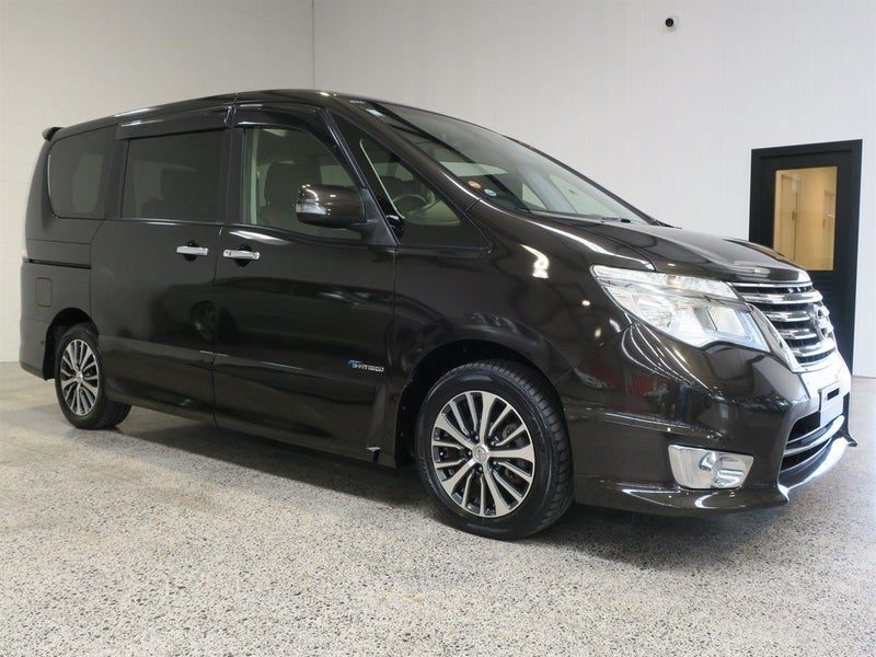 2014 Nissan Serena Highway Star