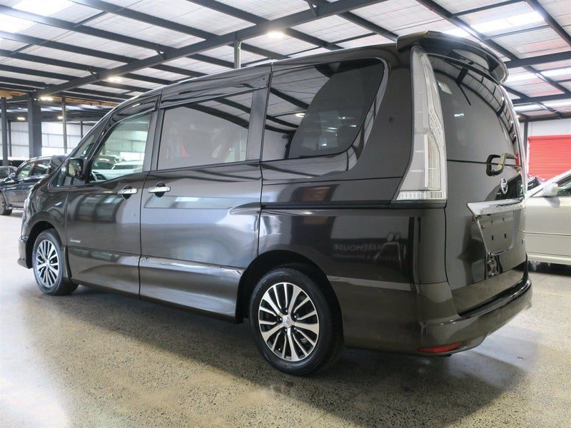 2014 Nissan Serena Highway Star, photo 3