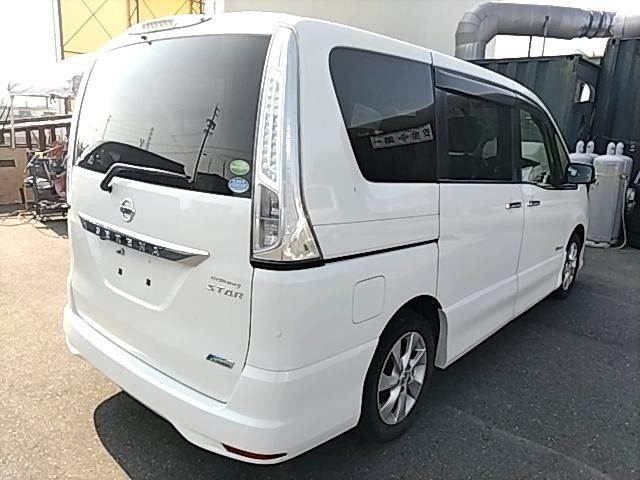 2013 Nissan Serena Highway Star, photo 3
