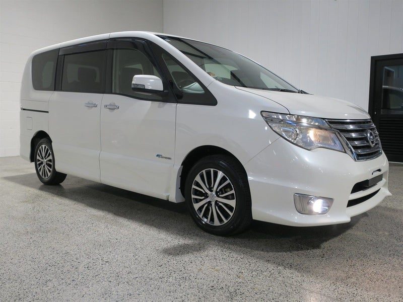 2014 Nissan Serena Highway Star