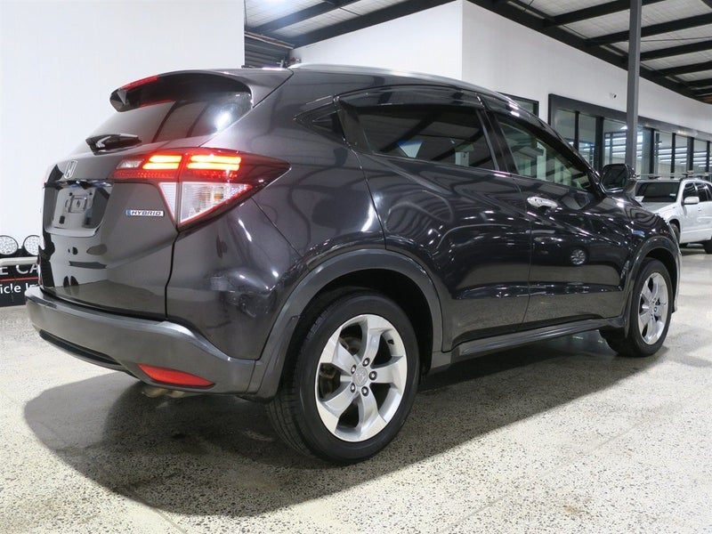 2013 Honda Vezel Hybrid, photo 2