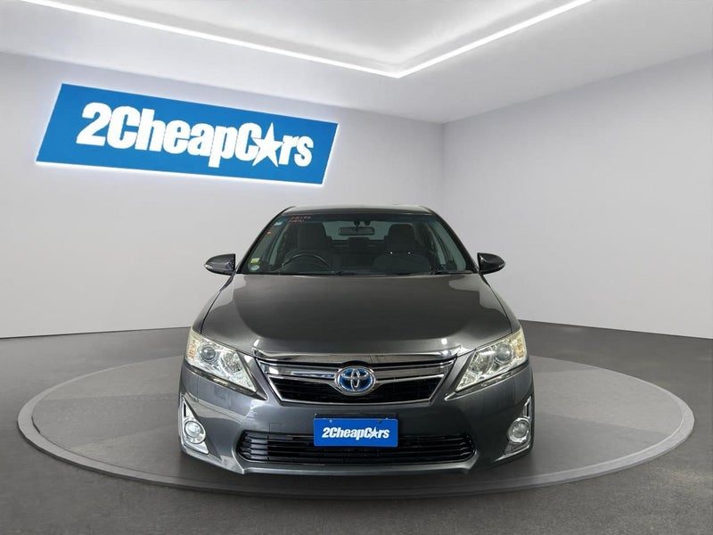 2013 Toyota Camry Hybrid G Package, photo 2