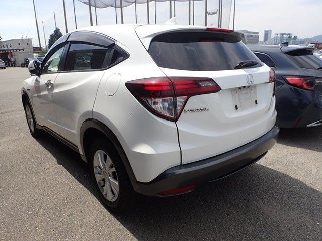 2015 Honda Vezel Hybrid, photo 3