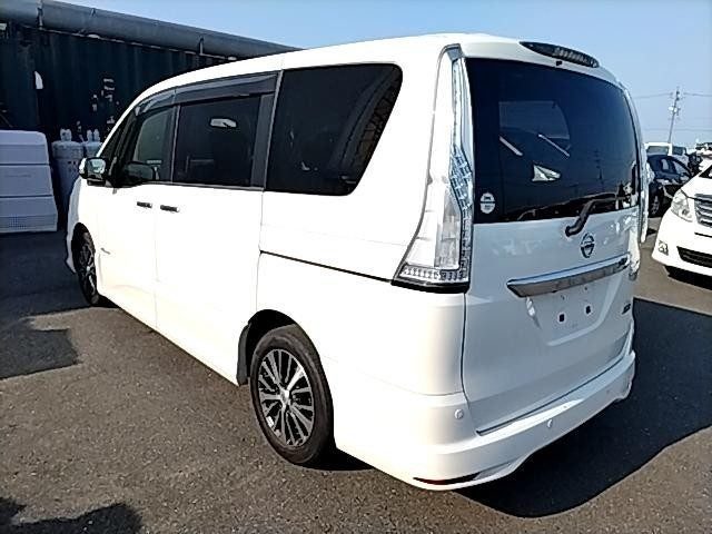2015 Nissan Serena Highway Star, photo 3