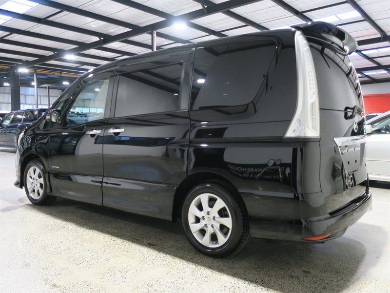 2013 Nissan Serena Hybrid, photo 3