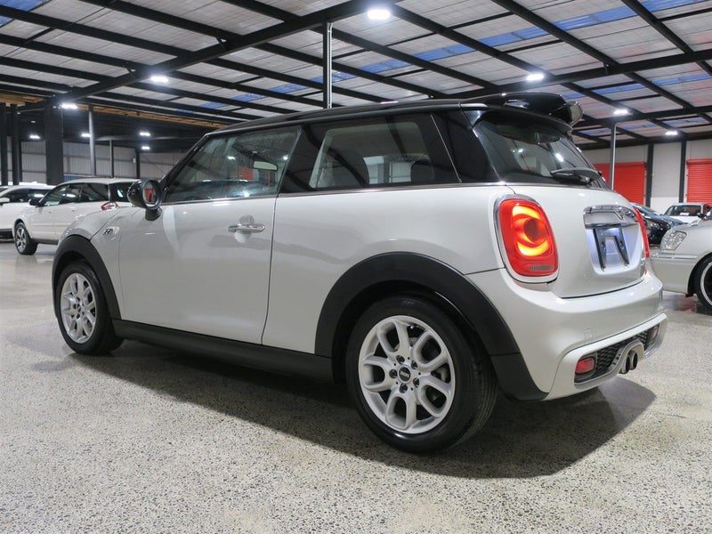2014 MINI Cooper S, photo 3