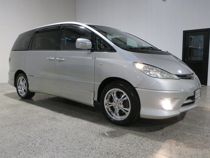 2005 Toyota Estima