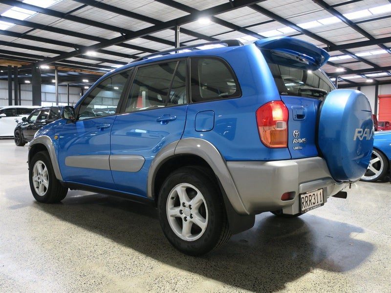 2003 Toyota RAV4, photo 3