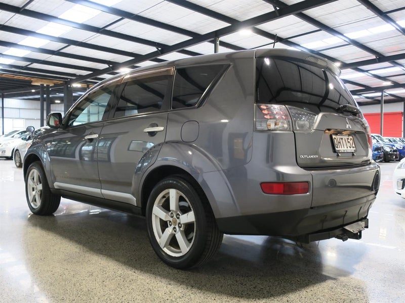 2006 Mitsubishi Outlander, photo 3