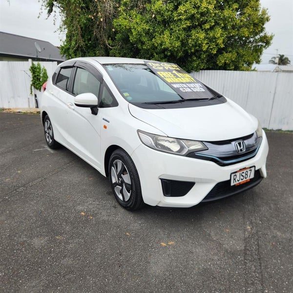 2014 Honda Fit HYBRID, photo 3