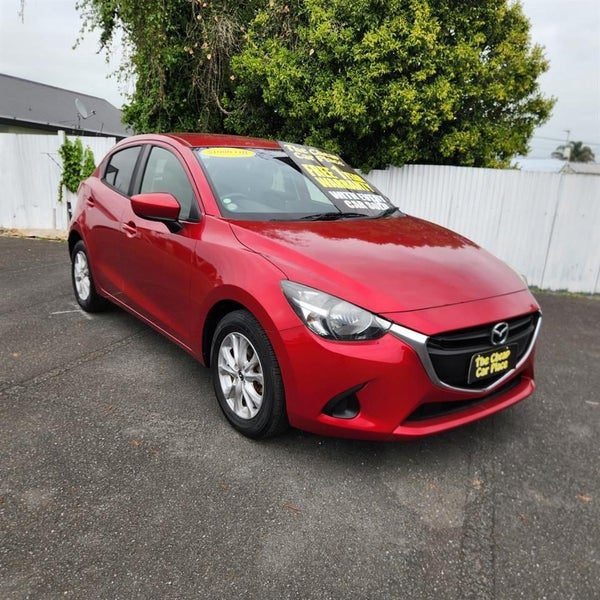 2015 Mazda Demio, photo 3