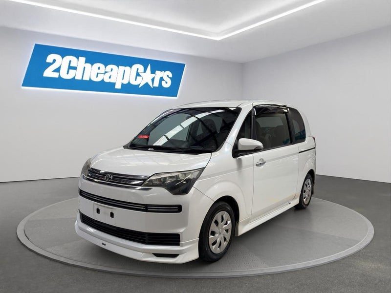 2013 Toyota Spade G