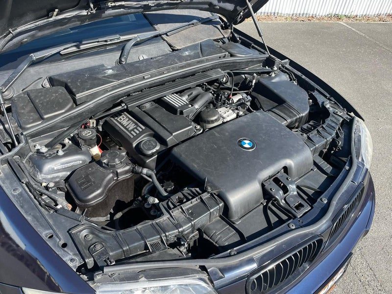 2009 BMW 120i 5 DOOR A E87, photo 3