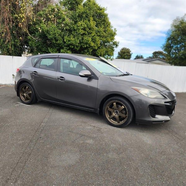 2012 Mazda Axela