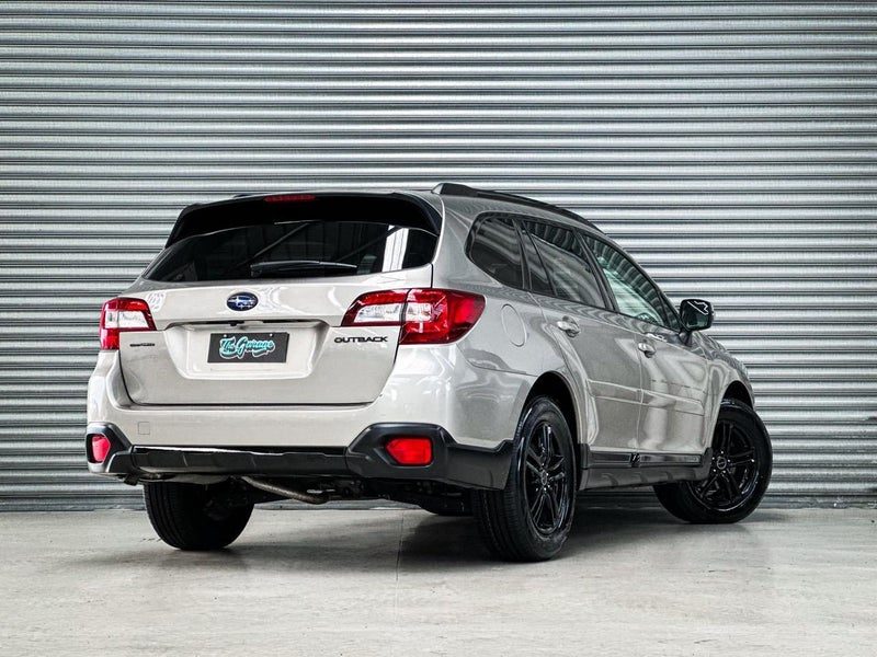 2016 Subaru Outback Limited, photo 3