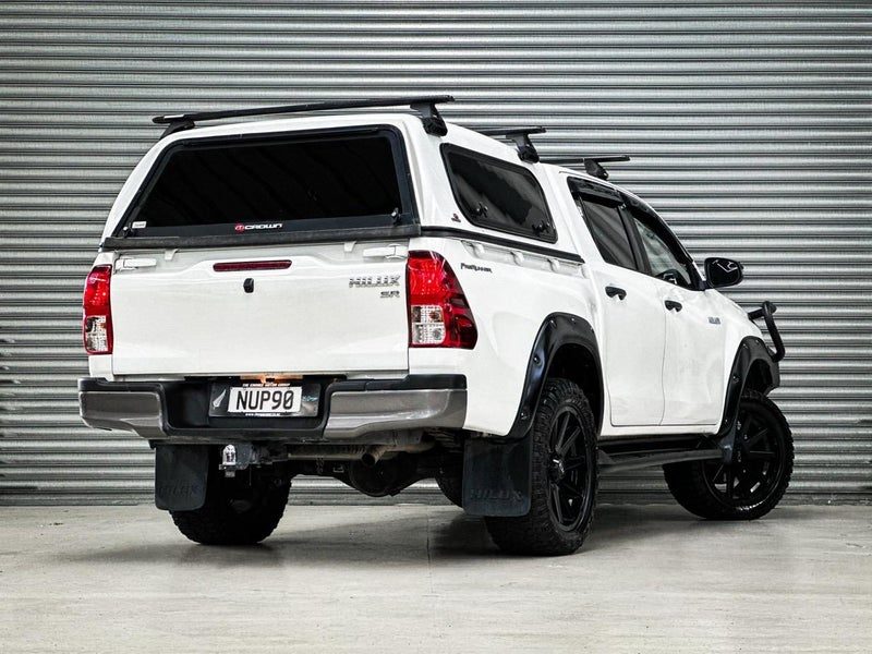 2021 Toyota Hilux SR TD DC 2.8DT, photo 3