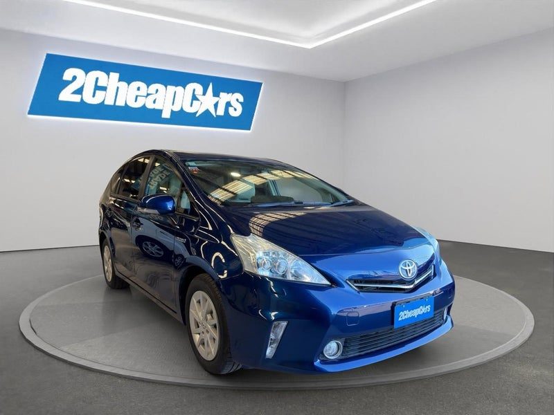 2012 Toyota Prius Alpha G, photo 3
