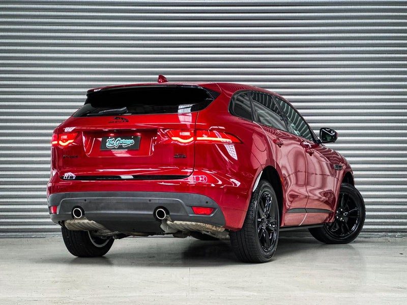 2016 Jaguar F-PACE R Sport 35T AWD, photo 3