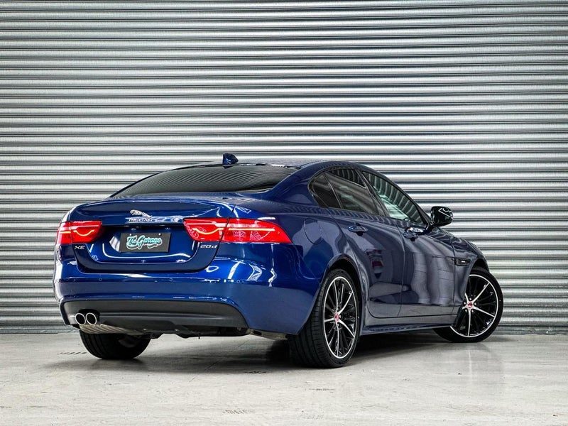 2016 Jaguar XE 20d R Sport, photo 3