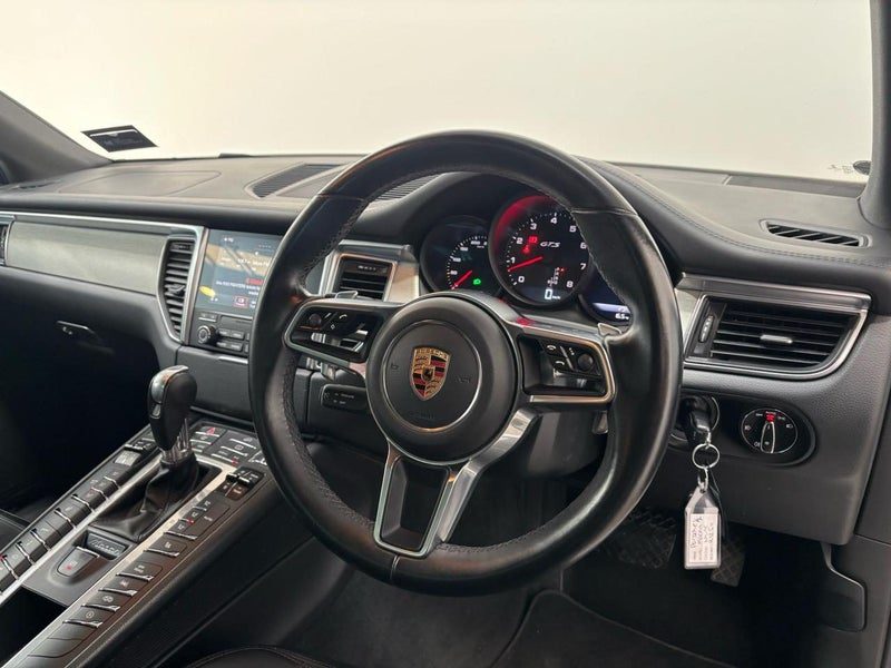 2017 Porsche Macan GTS 3.0P/4WD/7AT, photo 3