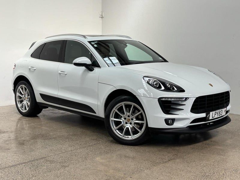 2018 Porsche Macan 2.0P/4WD/7AT
