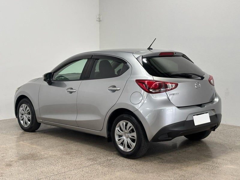 2016 Mazda Demio 13C, photo 2