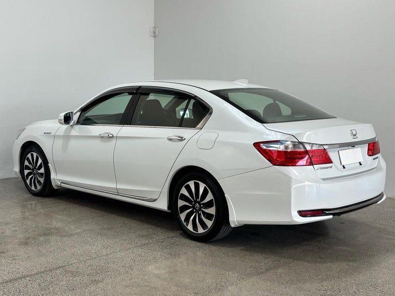 2013 Honda Accord EX Hybrid, photo 2