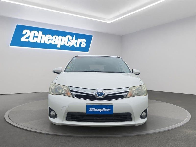 2013 Toyota Corolla Fielder Hybrid G, photo 2