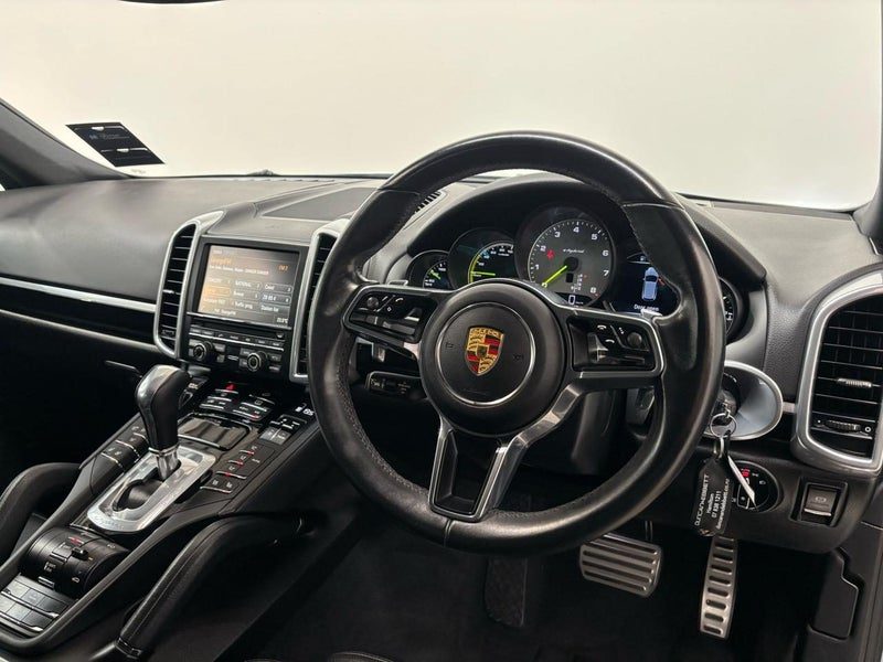 2015 Porsche Cayenne S E-HYBRID PHEV/4WD, photo 3