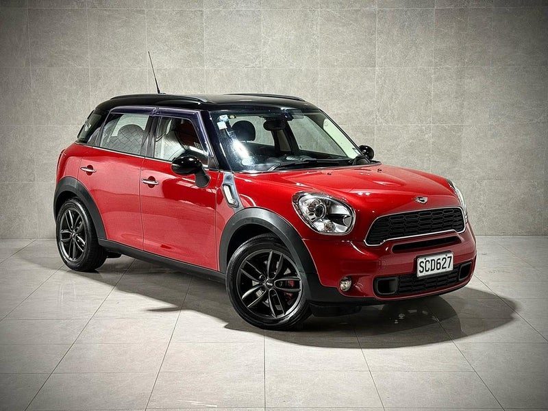 2014 MINI Cooper S - CROSSOVER