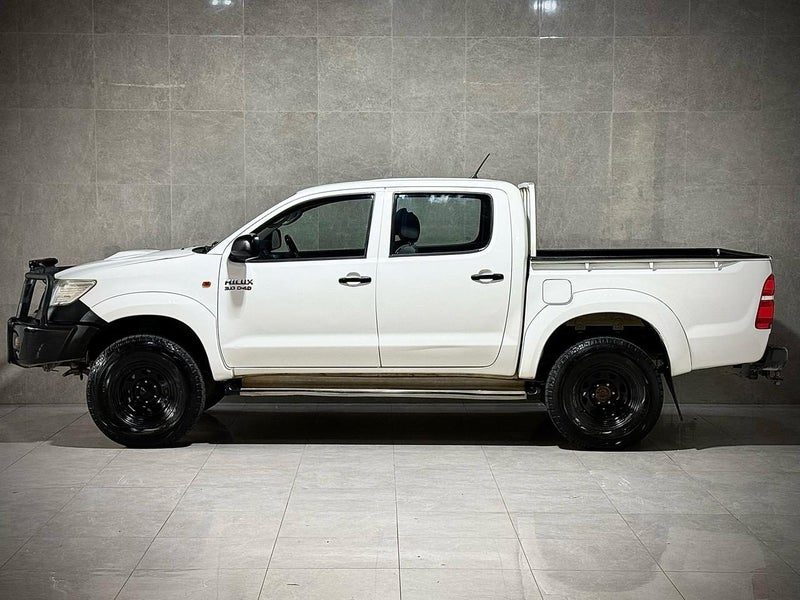 2013 Toyota Hilux 4WD 3.0TD DC UTE 5M, photo 2
