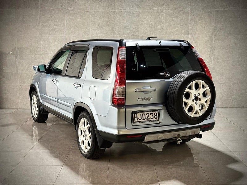 2005 Honda CR-V 2WD, photo 3